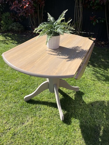 Adjustable round kitchen/